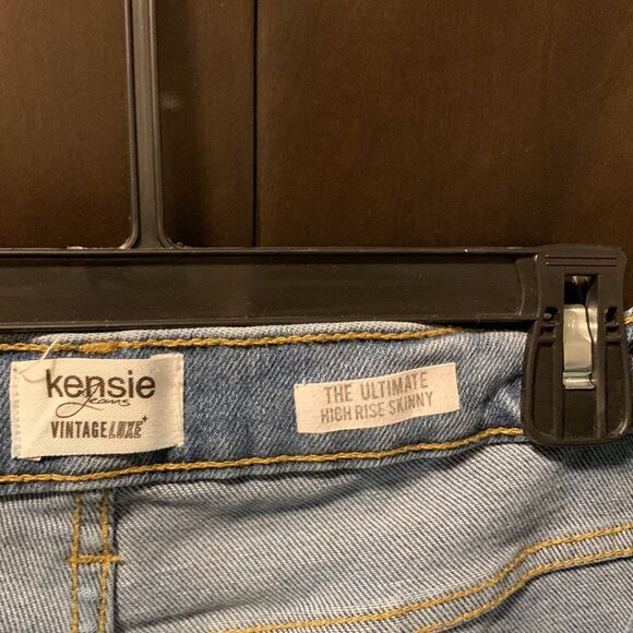 Kenzie‎ VINTAGE LUXE  jeans Size 4/27 - Picture 5 of 7